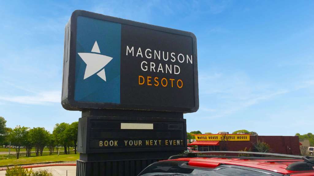 Отель Magnuson Grand Десото Экстерьер фото